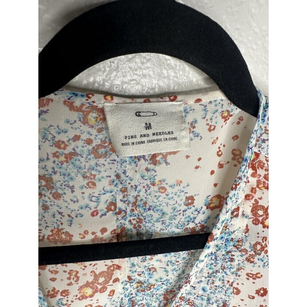 Pins and Needles Shirt Womens Medium White Floral Sheer Button Front V Neck Boho - Picture 2 of 7